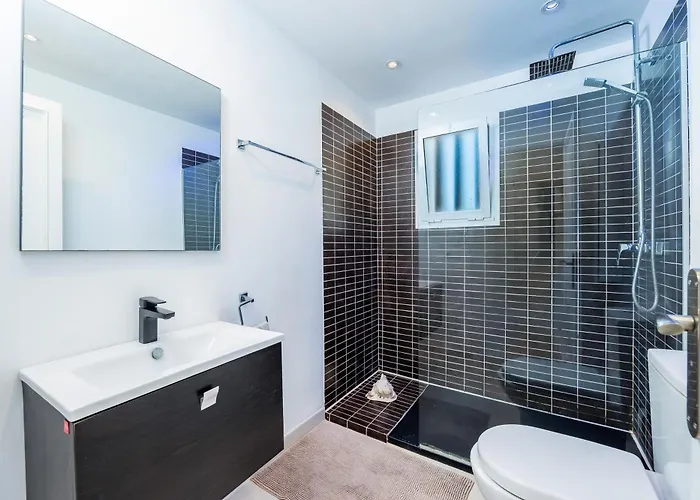 Planeta Mallorca Sea And Mountain * Pollença