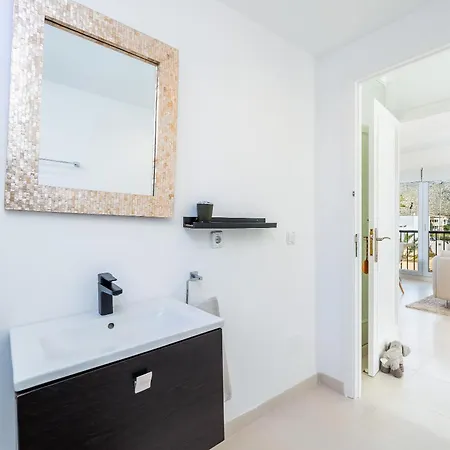 Planeta Mallorca Sea And Mountain Apartment